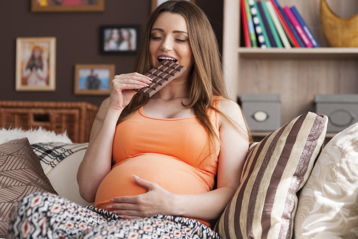 Hamilelikte kilo alımı anneyi nasıl etkiliyor