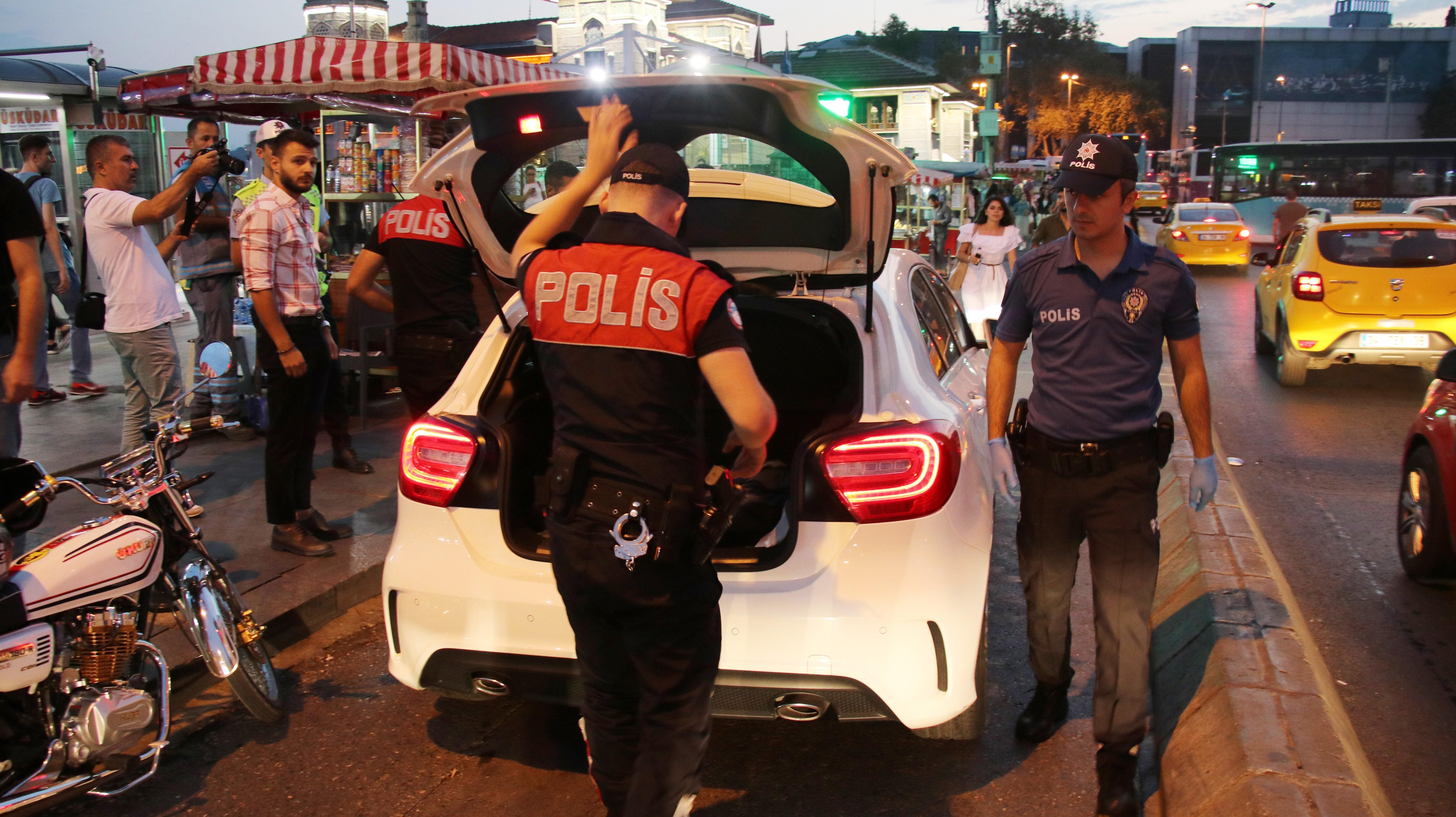 İstanbul’da 4 bin 600 polisle Yeditepe Huzur uygulaması