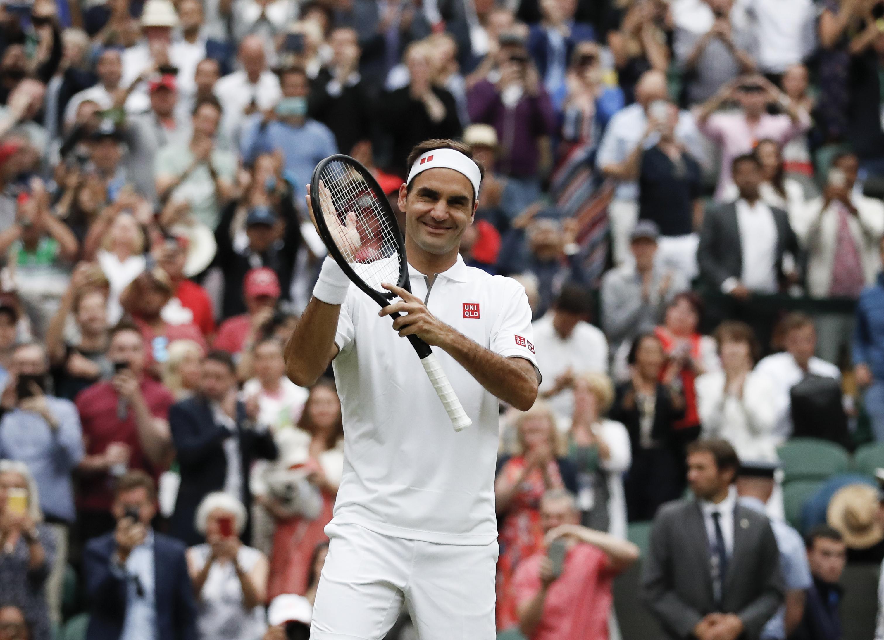 Federer, Wimbledon’da çeyrek finalde