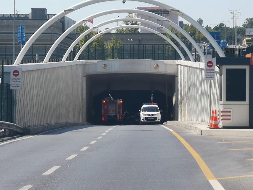 Son dakika... Kaza nedeniyle Avrasya Tüneli kapandı