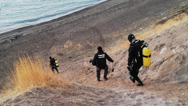 Van Gölünde göçmenleri taşıyan tekne battı: 7 ölü