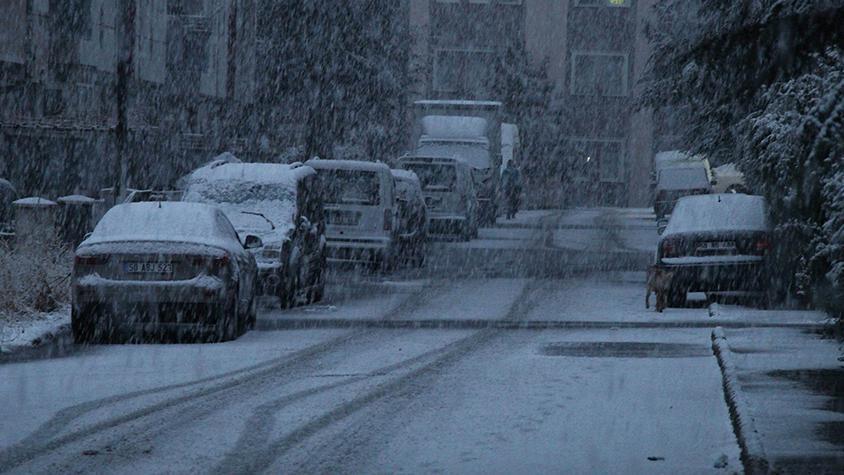 Nevşehir’e yılın ilk karı yağdı
