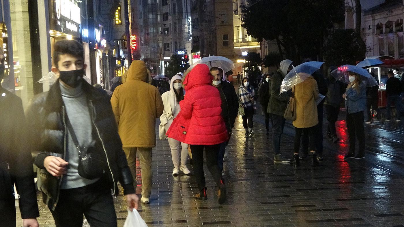 Meteoroloji İstanbulu uyarmıştı: Sağanak yağış etkili oldu