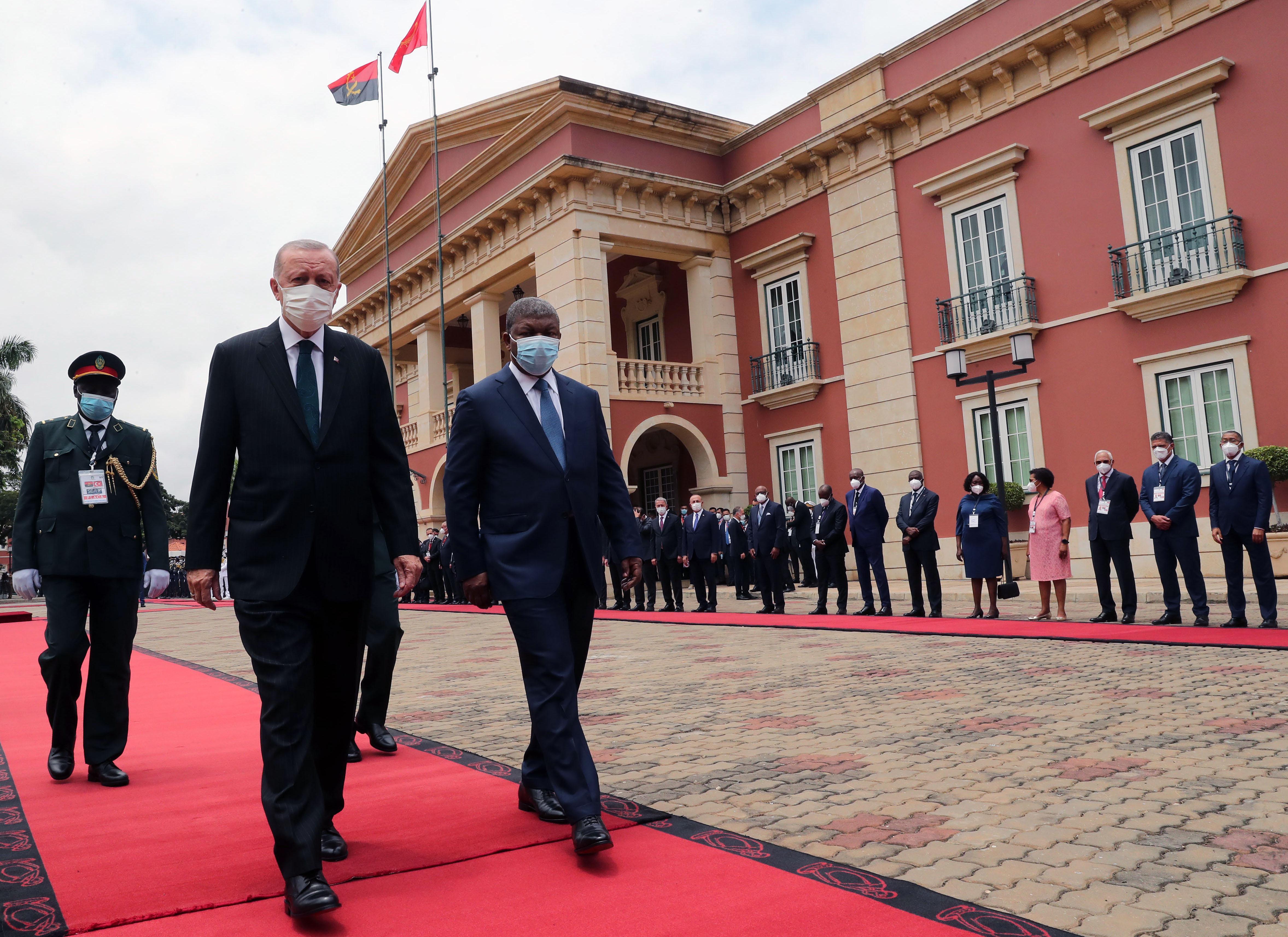 Son dakika: Cumhurbaşkanı Erdoğan Angolada duyurdu: 7 anlaşma imzaladık