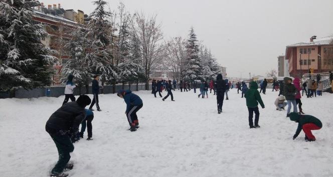Ankara, Sivas, Konya, Kayseri, Afyon ve Yozgat’ta okullar tatil mi 11 Mart’ta okullar tatil edilen şehirler