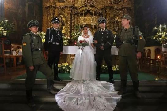 Dünyanın konuştuğu görüntüler Nazi temalı düğüne tepki yağdı