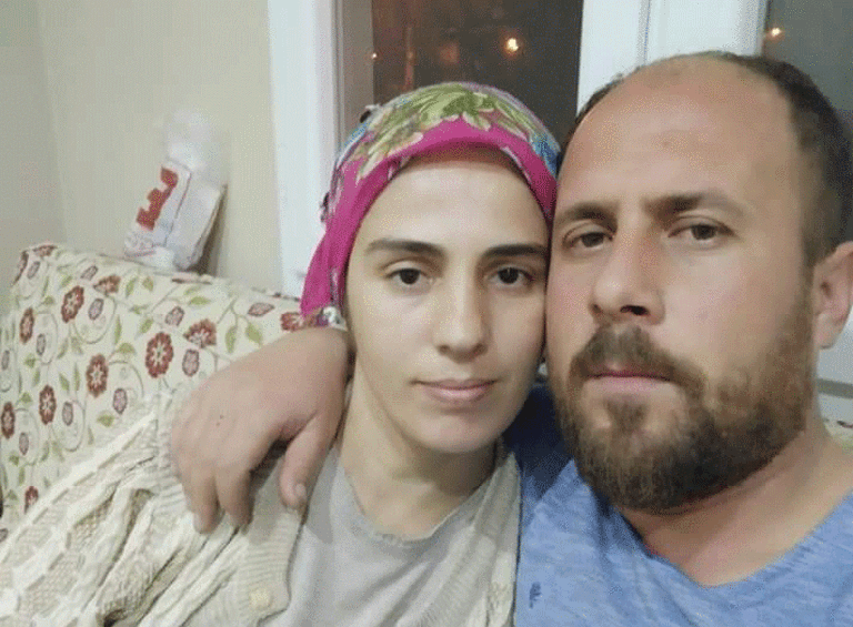 Korkunç Kadın cinayetini önlemek isterken, eşinin önünde öldürüldü