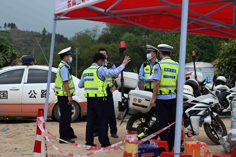 Kurtulan olmadı Çinde 132 yolcusuyla düşen uçağa dair yeni detaylar ortaya çıktı