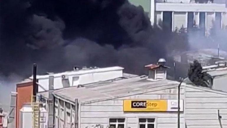 Big fire after explosion in Istanbul Moments of horror on camera, devastating news from 3 workers