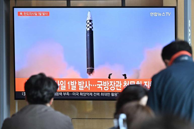 Kuzey Kore, Japon denizinde füze denemesi yaptı