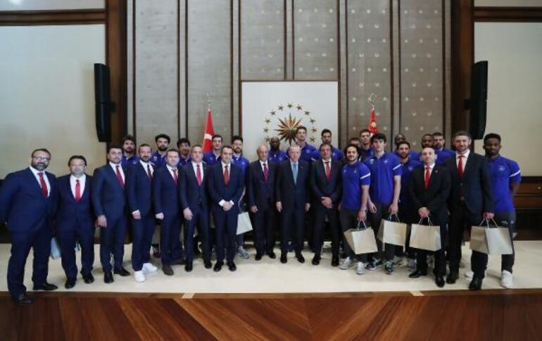 Cumhurbaşkanı Erdoğan, Anadolu Efesi kabul etti