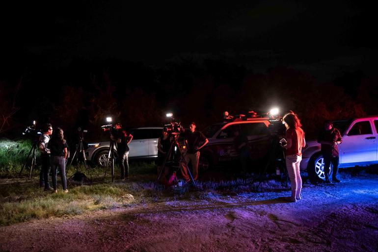 Teksasta korkunç olay: 46 göçmen terk edilmiş kamyonette...