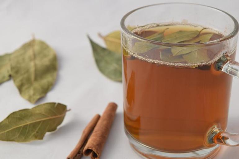 Defne çayı nasıl yapılır, faydaları nelerdir Defne yaprağı ne zaman içilmeli
