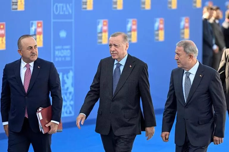 Son dakika... Cumhurbaşkanı Erdoğandan NATO zirvesi sonrası önemli açıklamalar: İsveç ve Finlandiyaya net mesaj