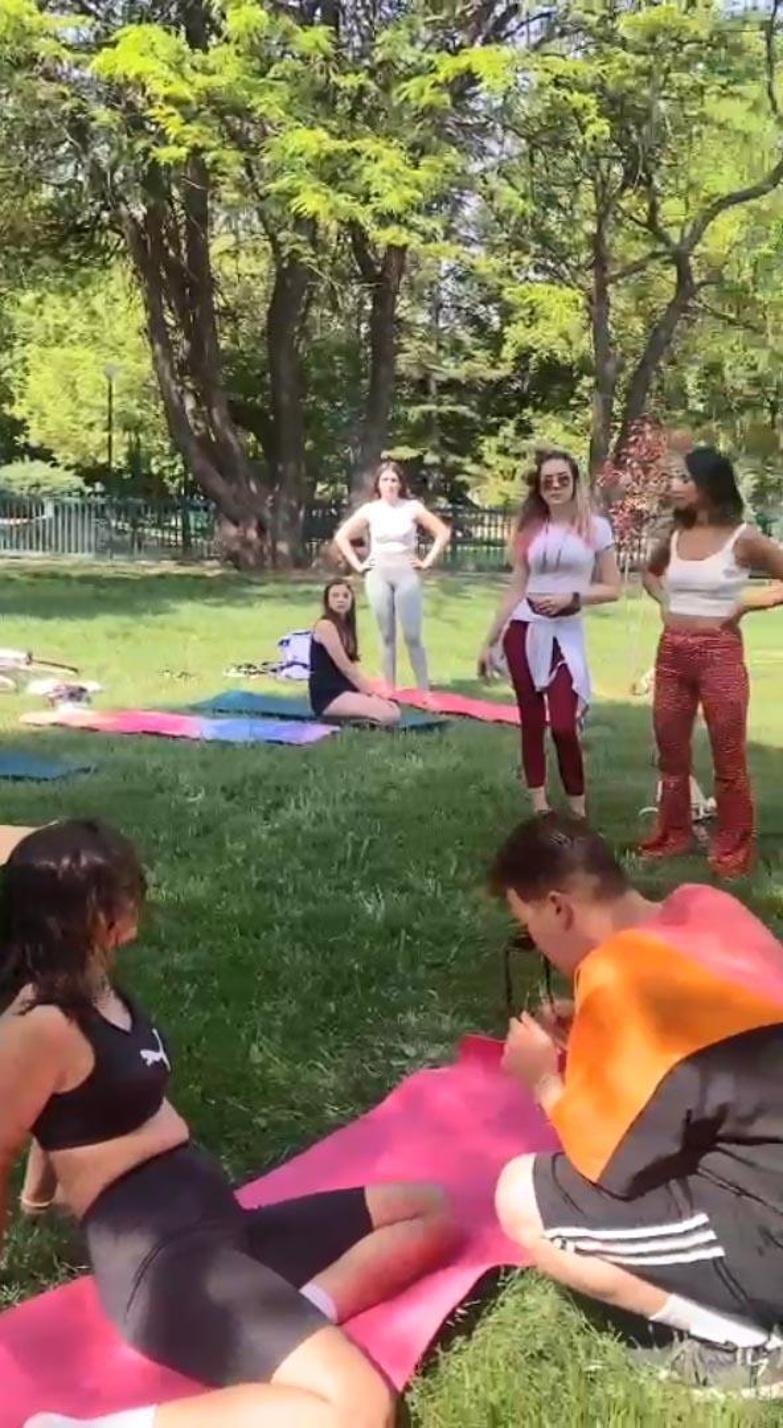 Parkta yoga etkinliği izinsiz olduğu gerekçesiyle yaptırılmadı