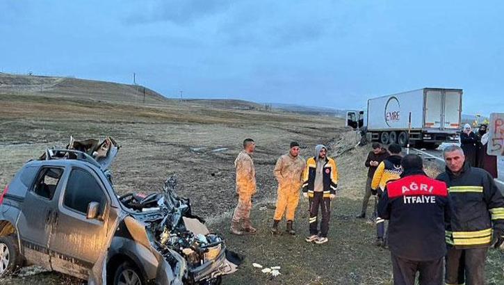 Ağrı'da trafik kazasında uzman çavuş hayatını kaybetti - SON DAKİKA